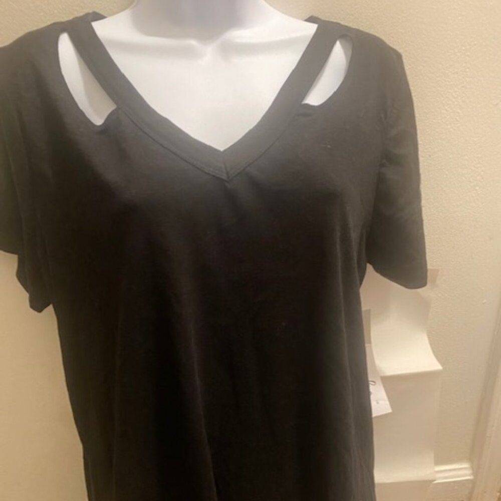 JB LDS  CUTOUT V BLACK BEAUTY Size: L
